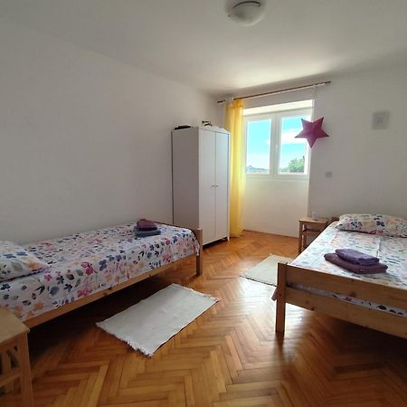 Villa John Пула Екстер'єр фото
