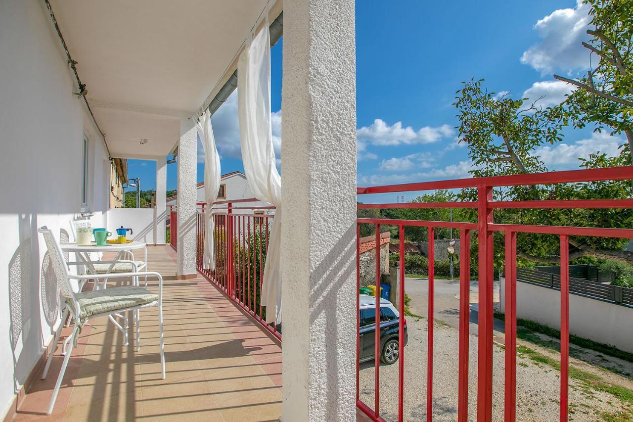 Villa John Пула Екстер'єр фото